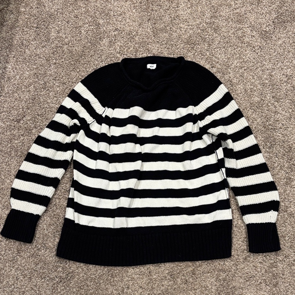 Aerie Black and White Striped Crew Neck Sweater